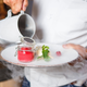 Image for article titled Cooking with dry ice is a gas